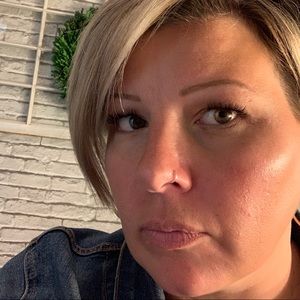 Meet your Posher, Tanya